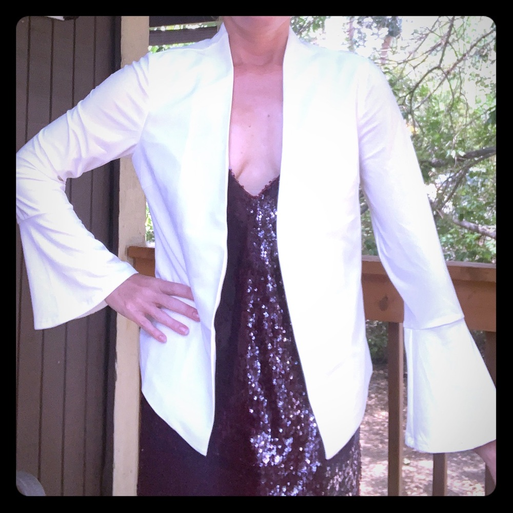 NWT Adrianna Papell ivory blazer bell sleeves S
